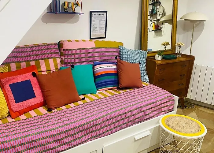 Duplex House With Small Terrace *