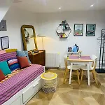 Duplex House With Small Terrace Hébergement de vacances