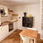 Duplex House With Small Terrace Hébergement de vacances *